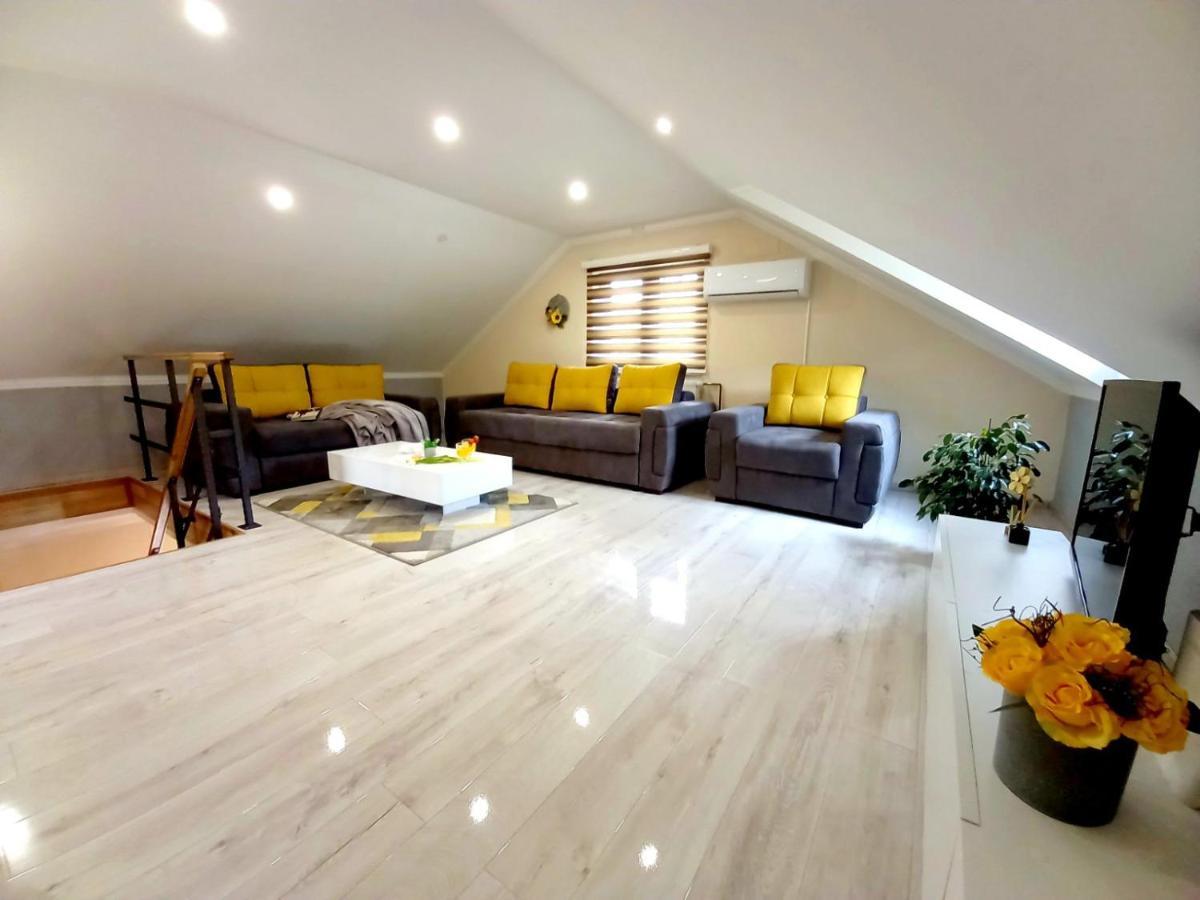 Matan House Villa Otocac Luaran gambar