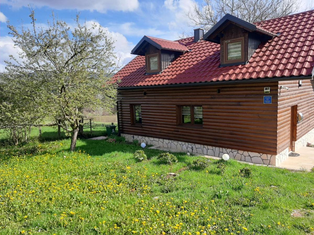 Matan House Villa Otocac Luaran gambar
