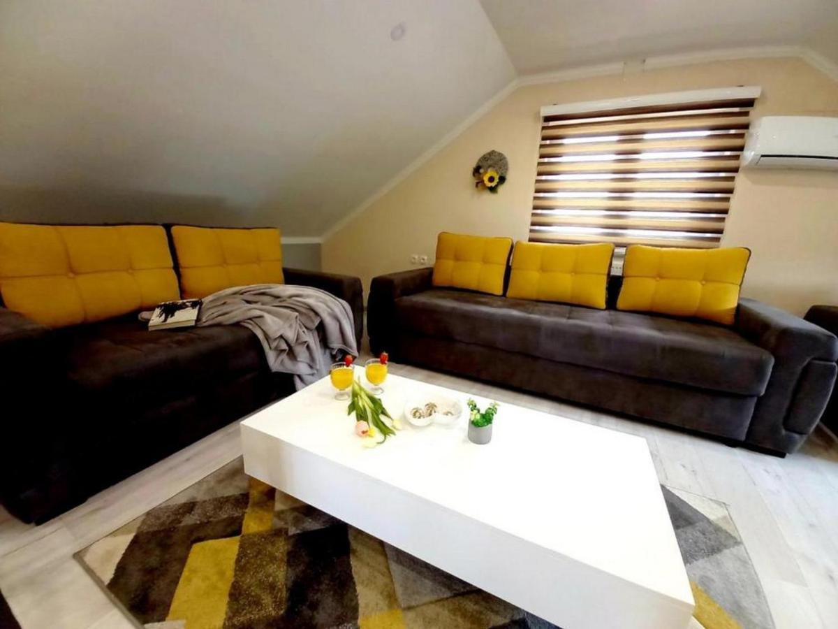 Matan House Villa Otocac Luaran gambar